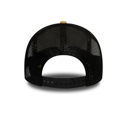 Gorra Trucker Outdoors A-Frame de New Era - Piedra