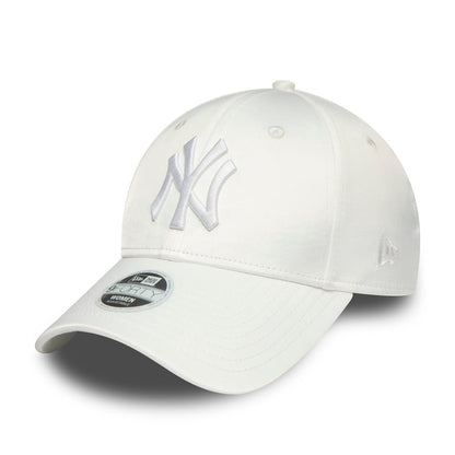 Gorra de béisbol mujeres 9FORTY MLB Satin New York Yankees de New Era - Blanco