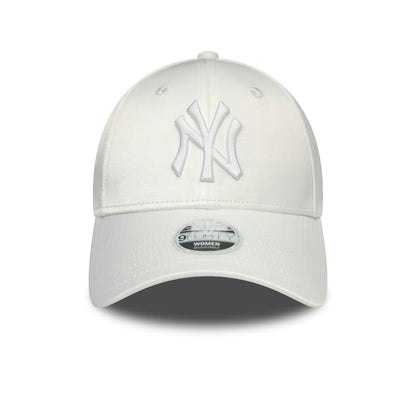 Gorra de béisbol mujeres 9FORTY MLB Satin New York Yankees de New Era - Blanco