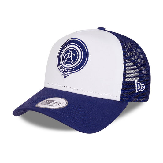 Gorra Trucker Original Crest Atletico Madrid de New Era - Blanco-Azul Real