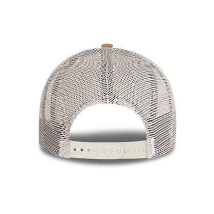 Gorra Trucker Sports Patch A-Frame de New Era - Trigo