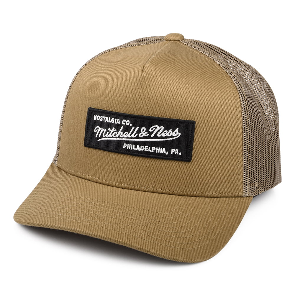 Gorra Trucker Branded Box Logo Classic de Mitchell & Ness - Beige Arena
