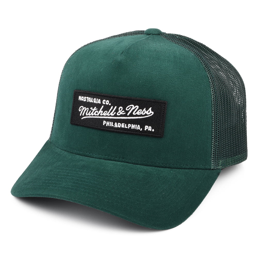 Gorra Trucker Branded Box Logo Classic de Mitchell & Ness - Verde Oscuro