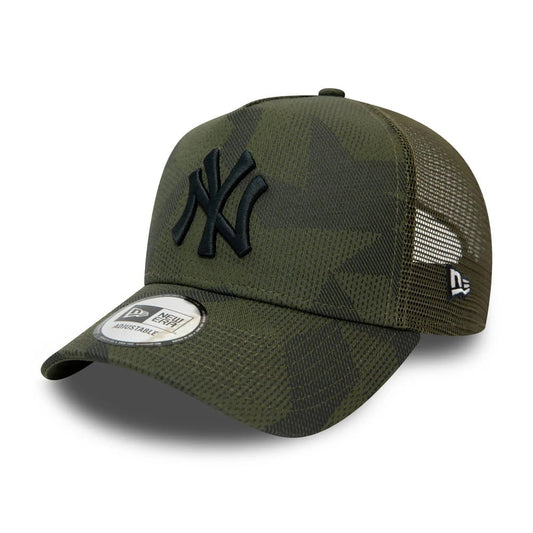 Gorra Trucker 9FORTY A-Frame MLB Multi Camo New York Yankees de New Era - Verde Oliva