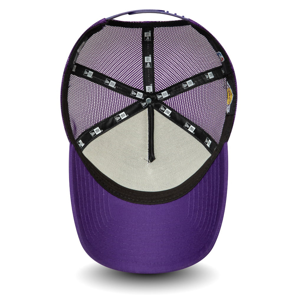 Gorra Trucker 9FORTY A-Frame NBA Team Arch L.A. Lakers de New Era - Morado-Blanco