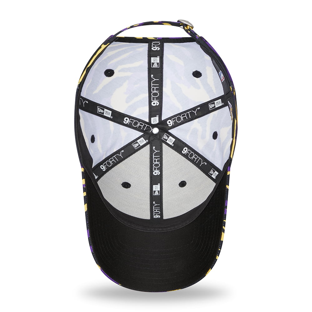 Gorra de béisbol 9FORTY NBA AOP Camo Print L.A. Lakers de New Era - Morado