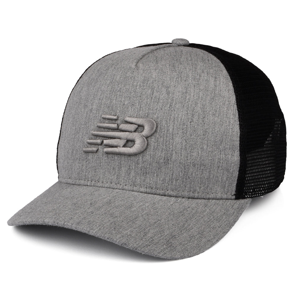 Gorra Trucker Sport Essentials de New Balance - Gris