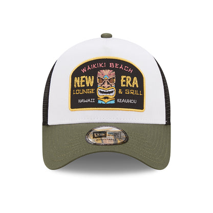 Gorra Trucker A-Frame Location Icon Waikiki Beach de New Era - Oliva-Blanco