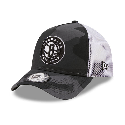 Gorra Trucker A-Frame NBA Camo Brooklyn Nets de New Era - Gris