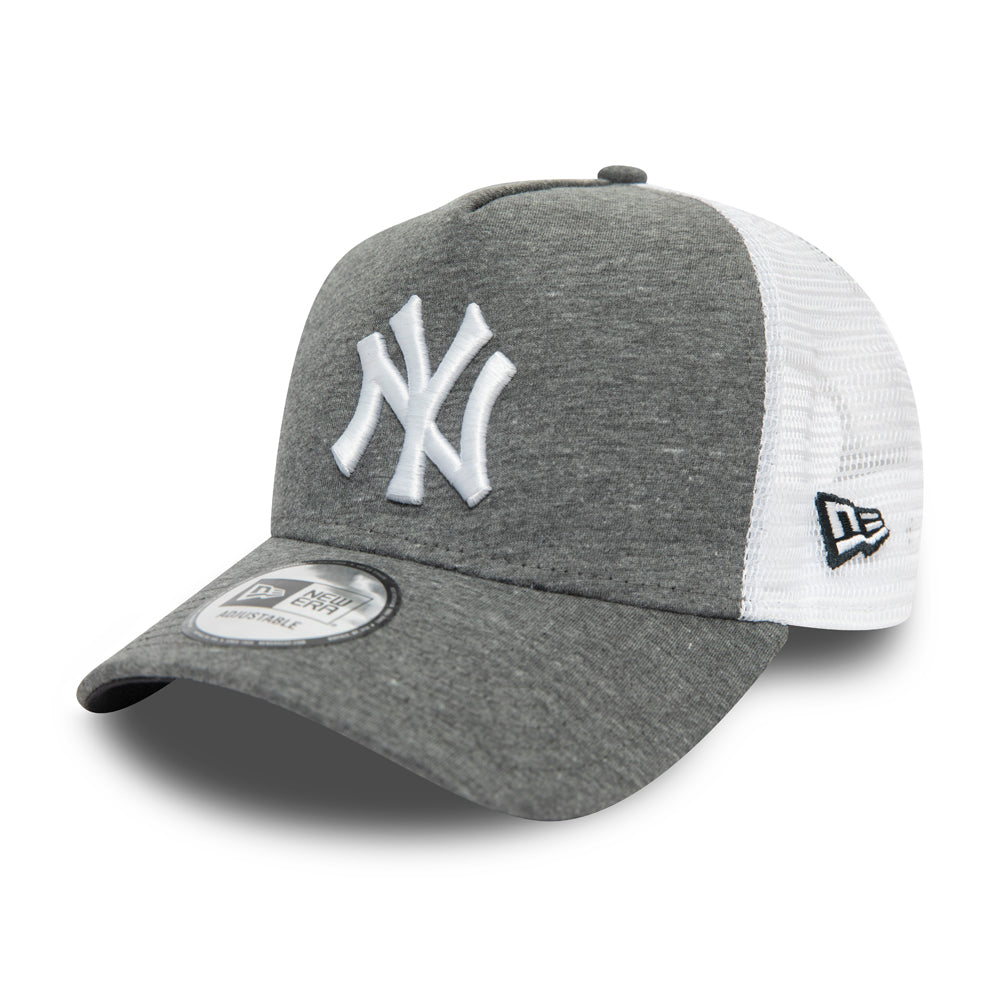 Gorra Trucker 9FORTY A-Frame Jersey Essential New York Yankees de New Era - Gris-Blanco