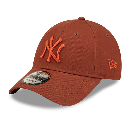 Gorra de béisbol 9FORTY MLB League Essential New York Yankees de New Era - Marrón-Rojo Ladrillo