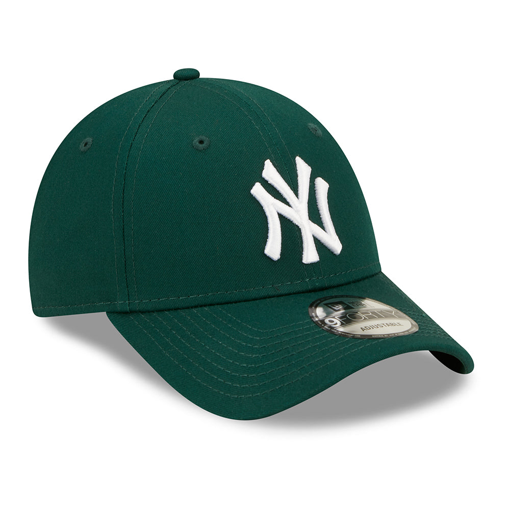 Gorra de béisbol 9FORTY MLB League Essential New York Yankees de New Era - Verde Oscuro-Blanco