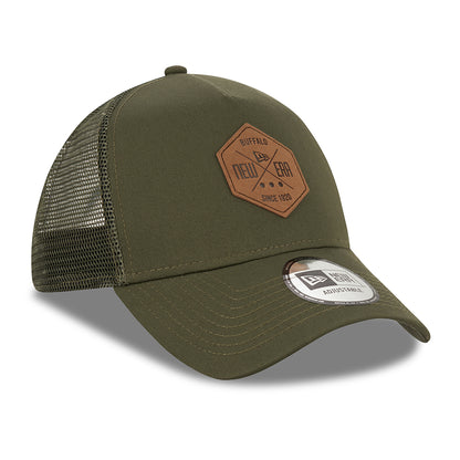 Gorra Trucker 9FORTY A-Frame Heritage Patch de New Era - Verde Oliva