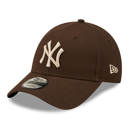 Gorra de béisbol 9FORTY MLB League Essential ll New York Yankees de New Era - Marrón-Piedra
