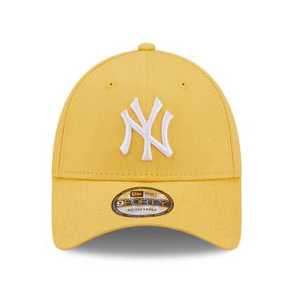 Gorra de béisbol 9FORTY MLB League Essential ll New York Yankees de New Era - Miel-Blanco