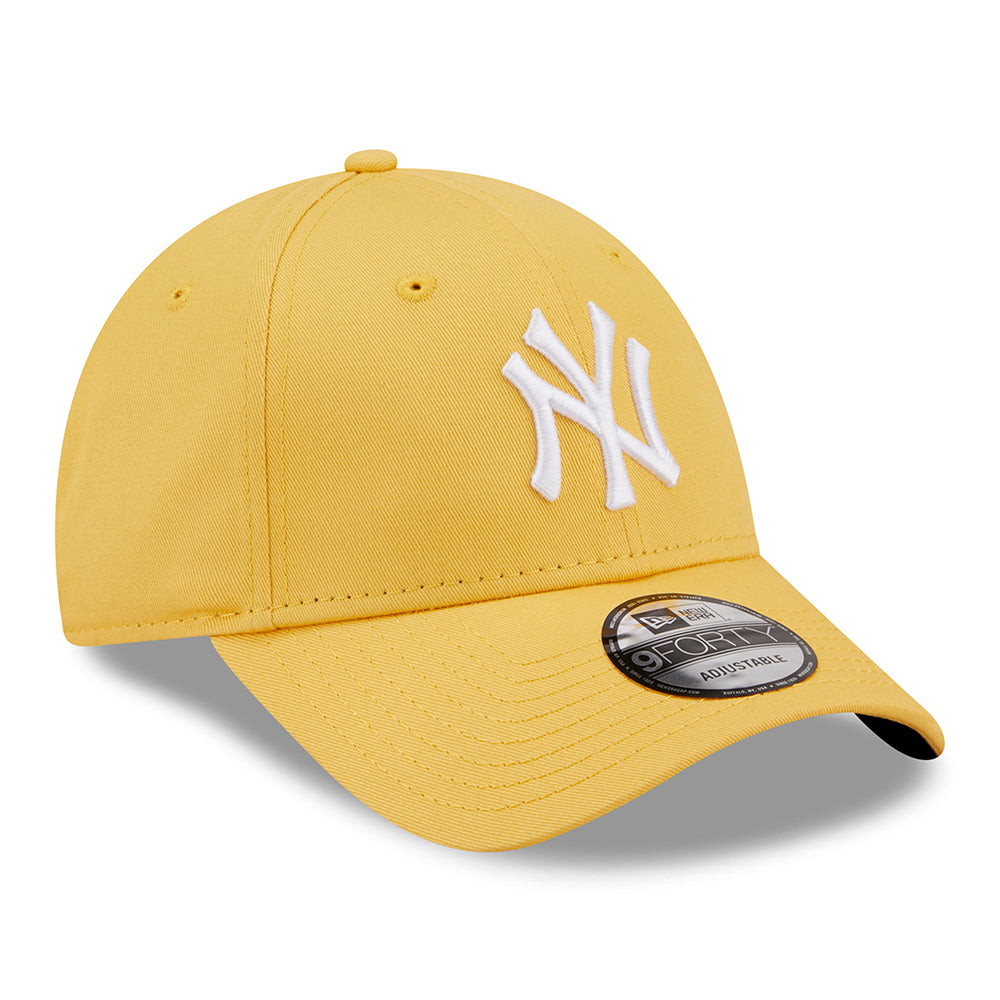 Gorra de béisbol 9FORTY MLB League Essential ll New York Yankees de New Era - Miel-Blanco
