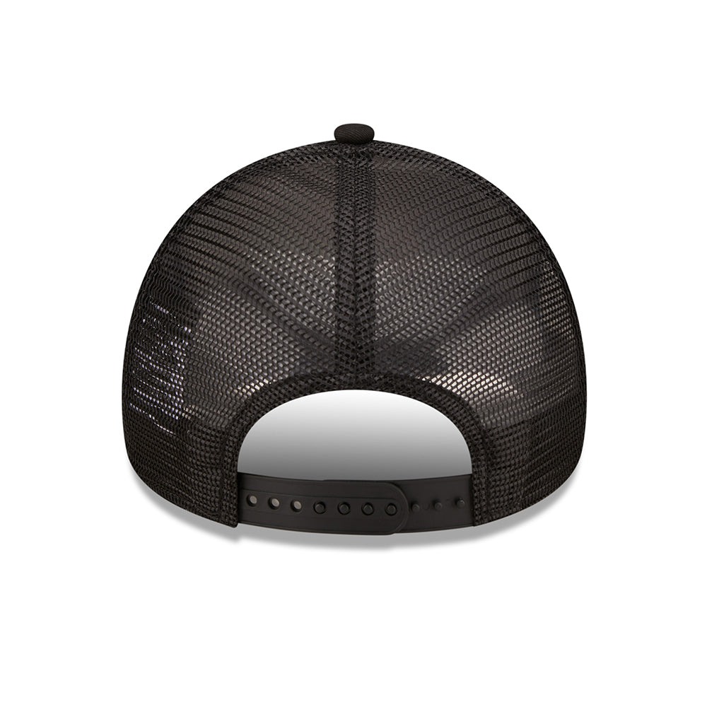 Gorra Trucker 9FORTY A-Frame Le Louvre AOP Four Seasons de New Era - Negro