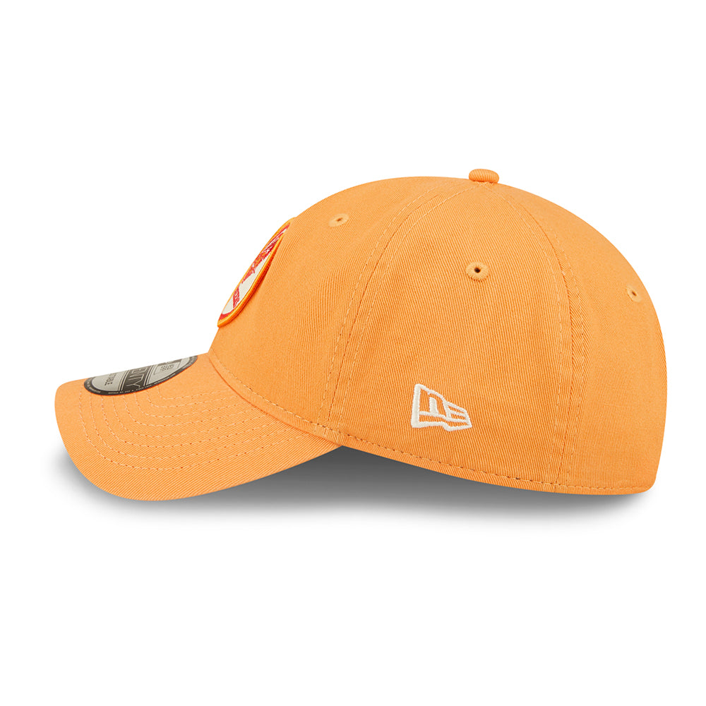 Gorra de béisbol 9TWENTY NFL Sideline Historic Tampa Bay Buccaneers de New Era - Naranja