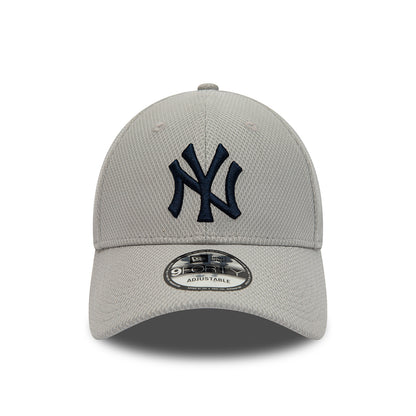 Gorra de béisbol 9FORTY MLB Diamond Era Essential New York Yankees de New Era - Grafito-Azul Marino