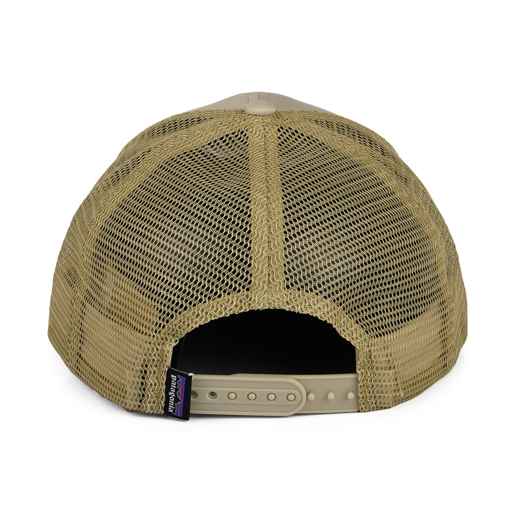 Gorra Trucker P-6 Logo de algodón orgánico de Patagonia - Beige Arena