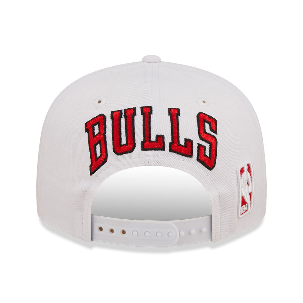 Gorra Snapback 9FIFTY NBA White Crown Team Chicago Bulls de New Era - Blanco-Rojo