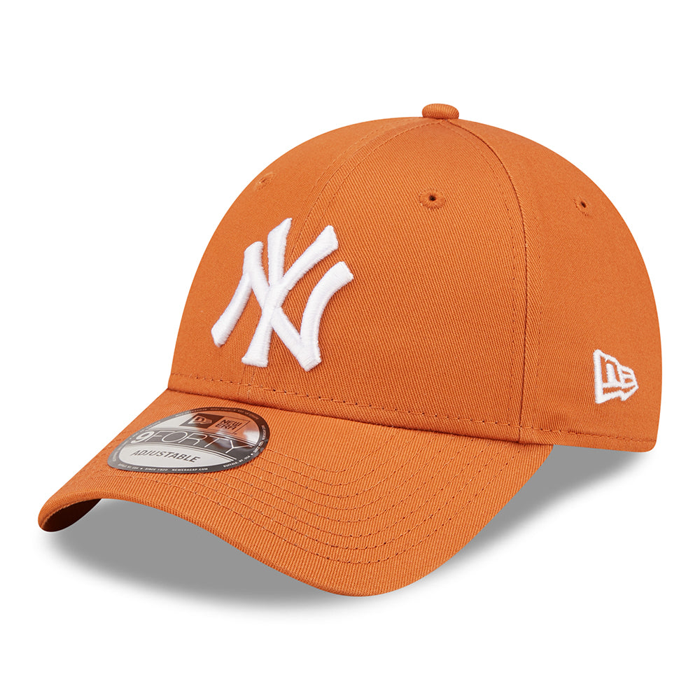 Gorra de béisbol 9FORTY MLB League Essential New York Yankees de New Era - Ocre-Blanco