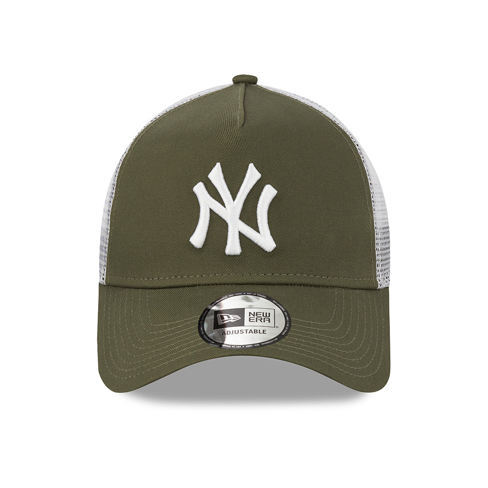 Gorra Trucker A-Frame MLB League Essential New York Yankees de New Era - Oliva-Blanco