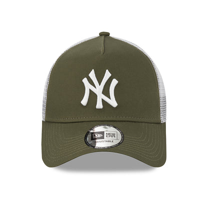 Gorra Trucker A-Frame MLB League Essential New York Yankees de New Era - Oliva-Blanco