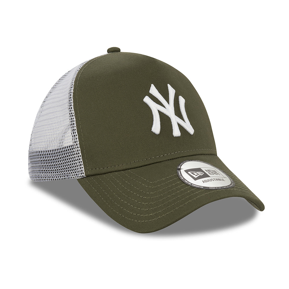 Gorra Trucker A-Frame MLB League Essential New York Yankees de New Era - Oliva-Blanco