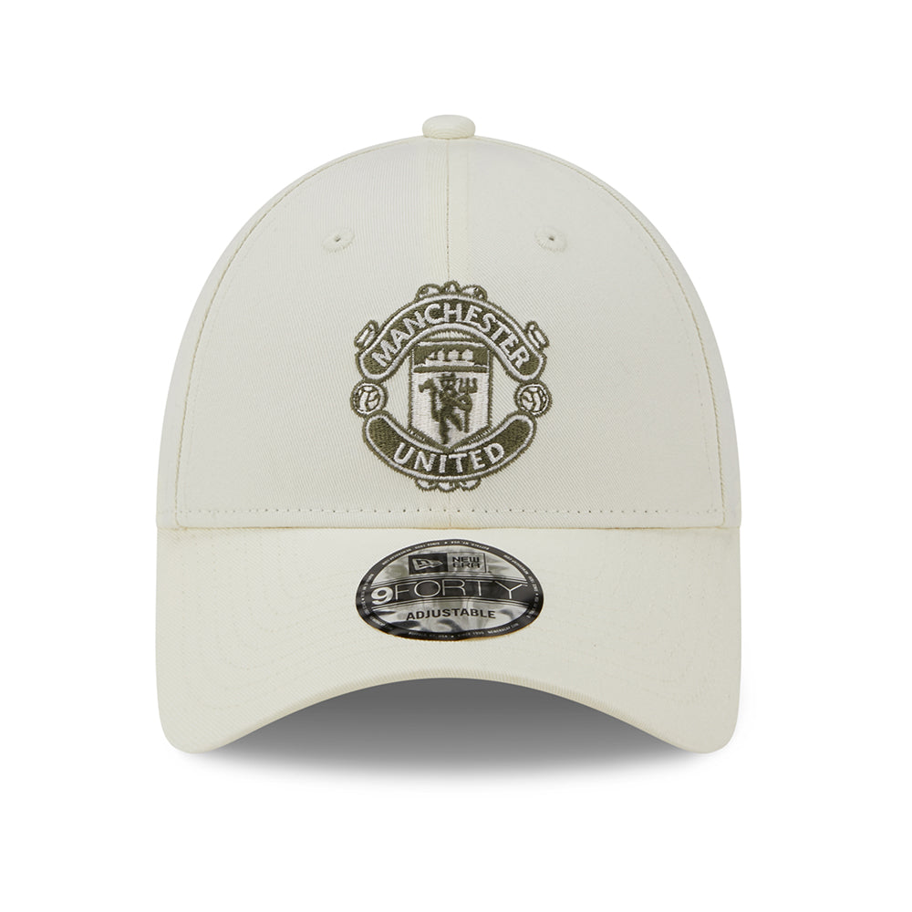 Gorra de béisbol 9FORTY de temporada Manchester United FC de New Era - Blanco Roto-Oliva