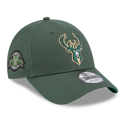 Gorra de béisbol 9FORTY NBA Team Side Patch Milwaukee Bucks de New Era - Verde