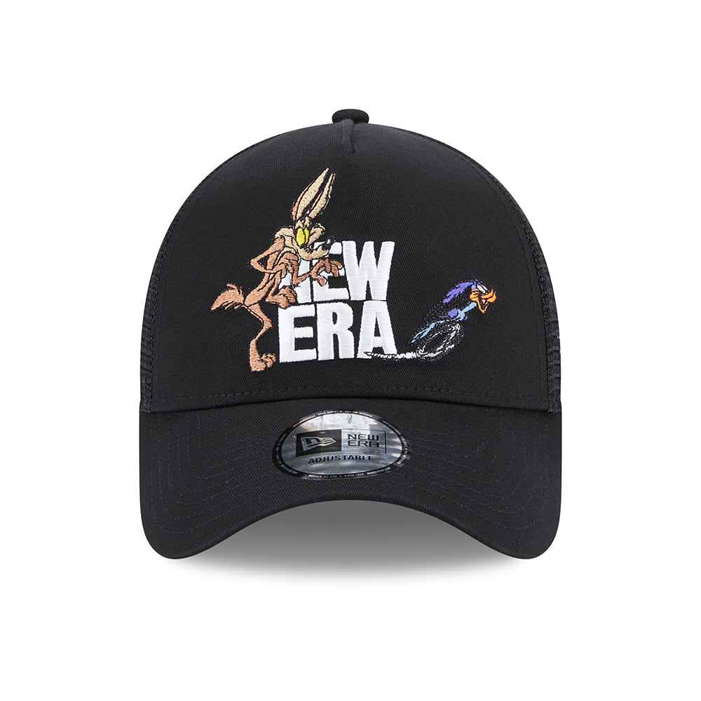 Gorra Trucker A-Frame Looney Tunes Wile E. Coyote & the Road Runner de New Era - Negro