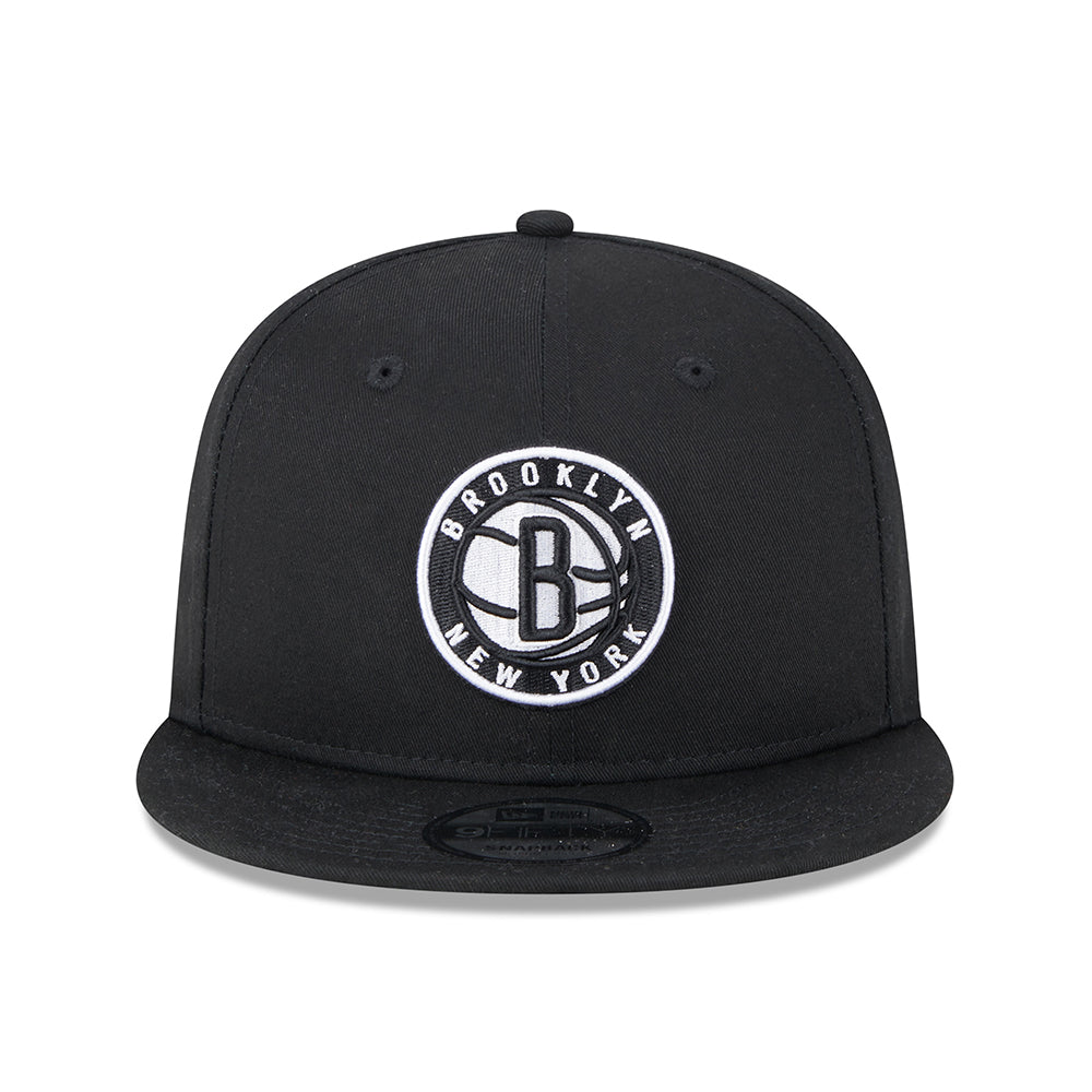 Gorra ajustable 9FIFTY NBA Metallic Arch Brooklyn Nets de New Era - Negro