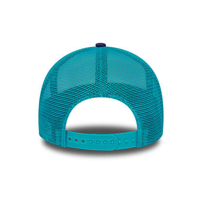 Gorra Trucker A-Frame NBA Retro Charlotte Hornets de New Era - Blanco-Morado-Verde Azulado