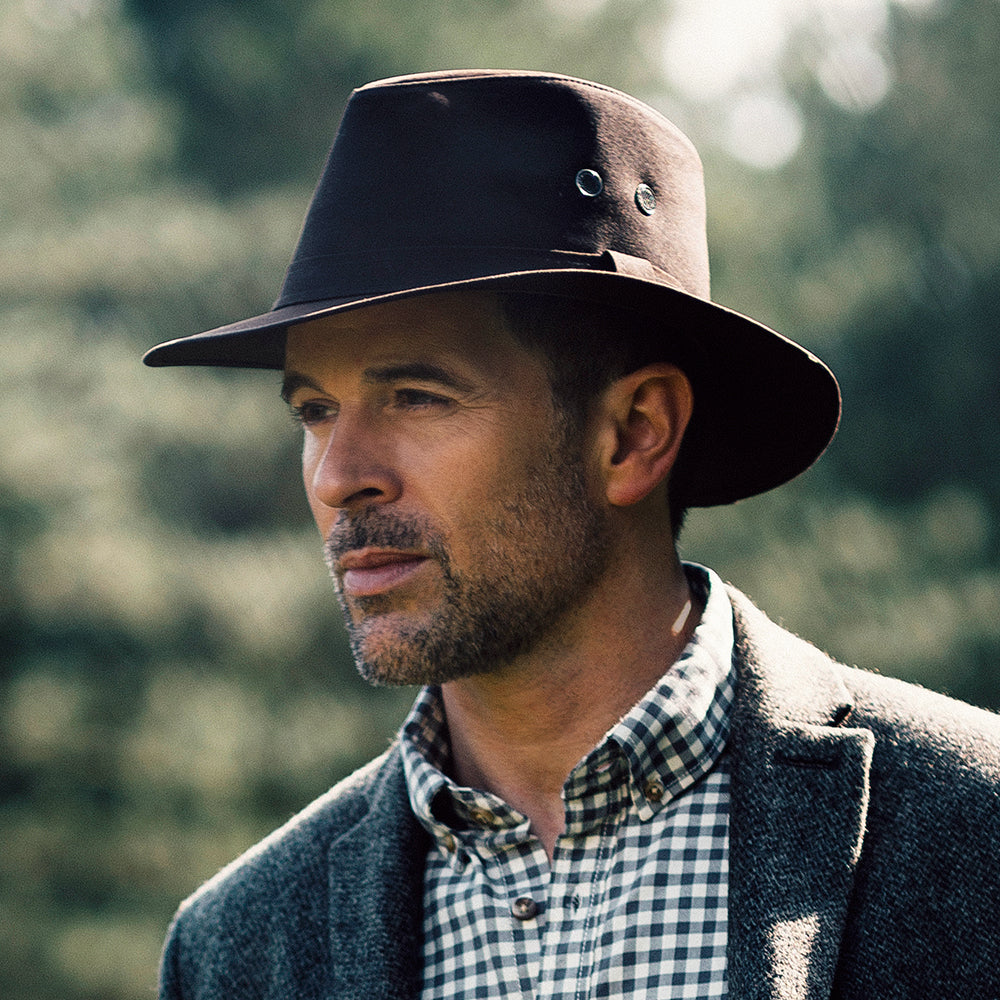 Sombrero Fedora Waxed Drifter repelente al agua de algodón encerado británico de Failsworth - Marrón