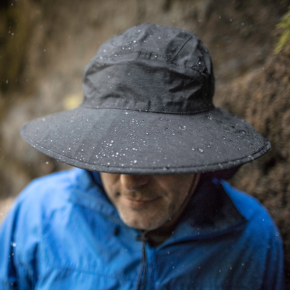 Sombrero de Sol Ultra Adventure Storm Impermeable de Sunday Afternoons - Gris Oscuro