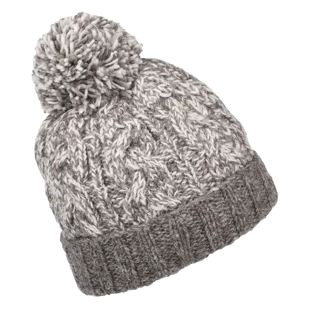 Gorro con pompón SP de punto cable de Kusan - Avena