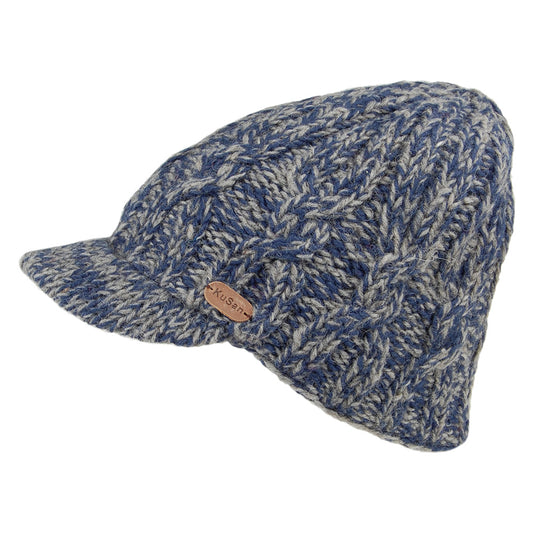 Gorro Beanie con visera de punto trenzado de Kusan - Azul