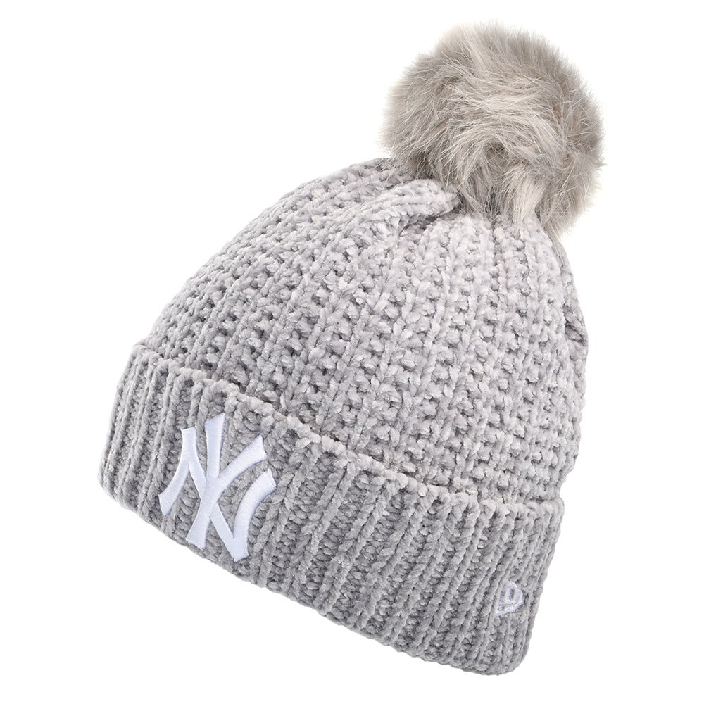 Gorro con pompón mujeres de Chenille MLB Winterized New York Yankees de New Era - Gris