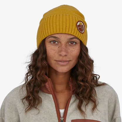 Gorro Beanie Slow Going Patch Brodeo de lana reciclada de Patagonia - Mostaza