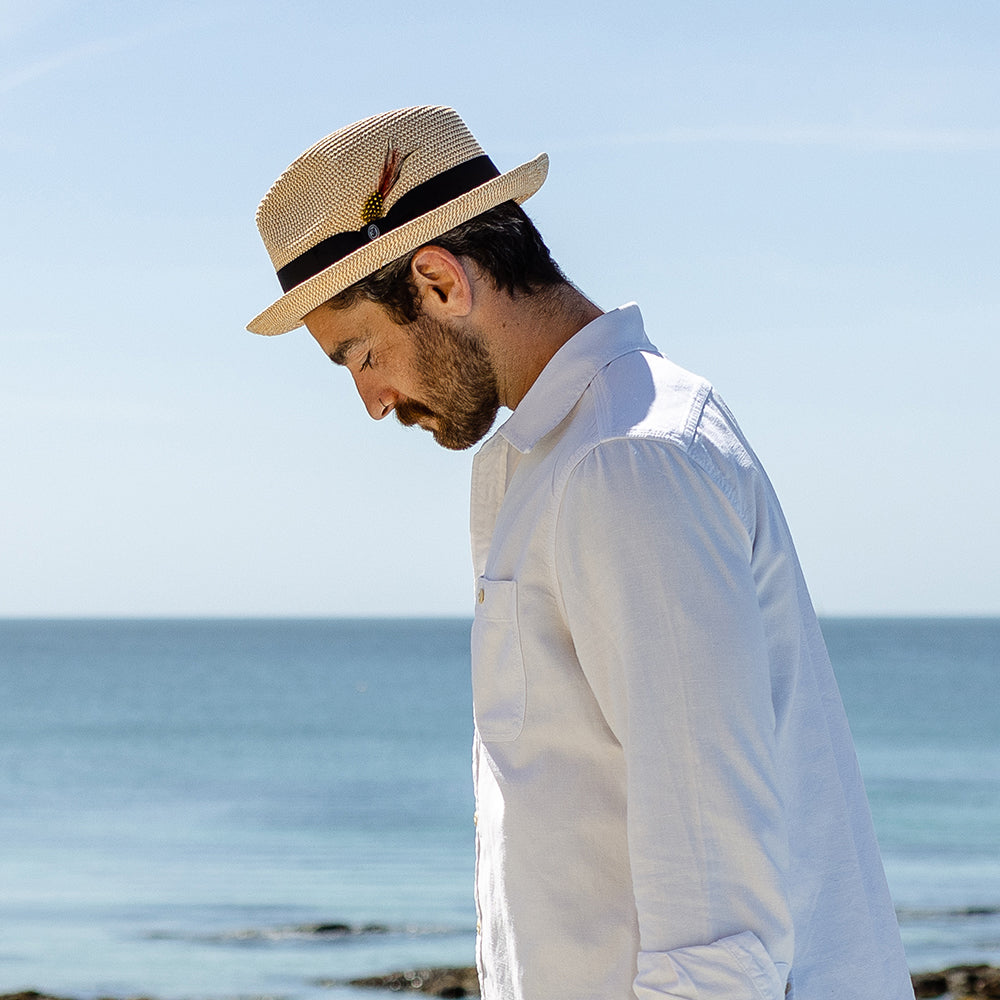 Sombrero de paja Toyo Trilby de Jaxon & James Natural al por mayor