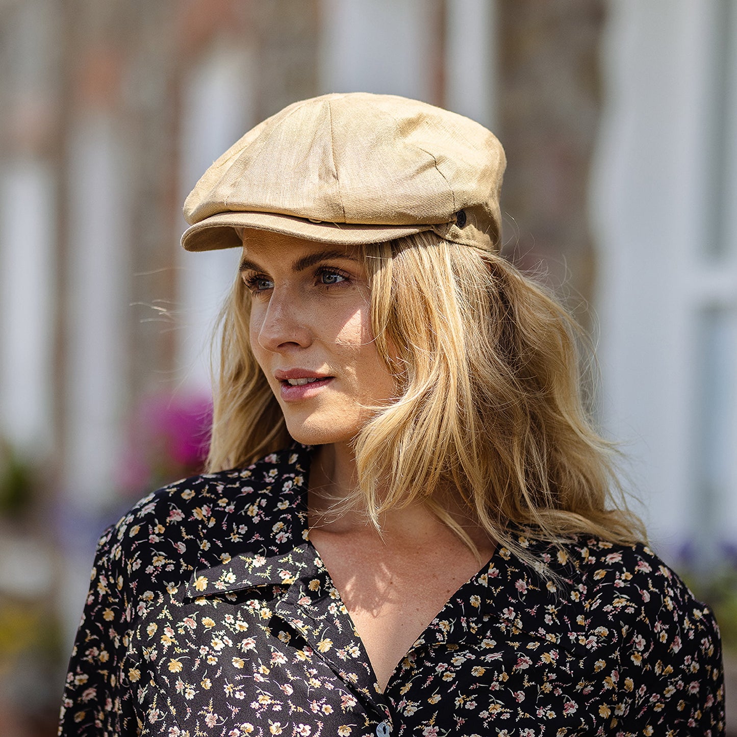 Gorra Newsboy de lino de Jaxon & James Camel al por mayor