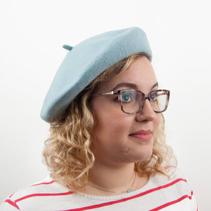 Boina Fashion de lana de Village Hats Azul Claro al por mayor
